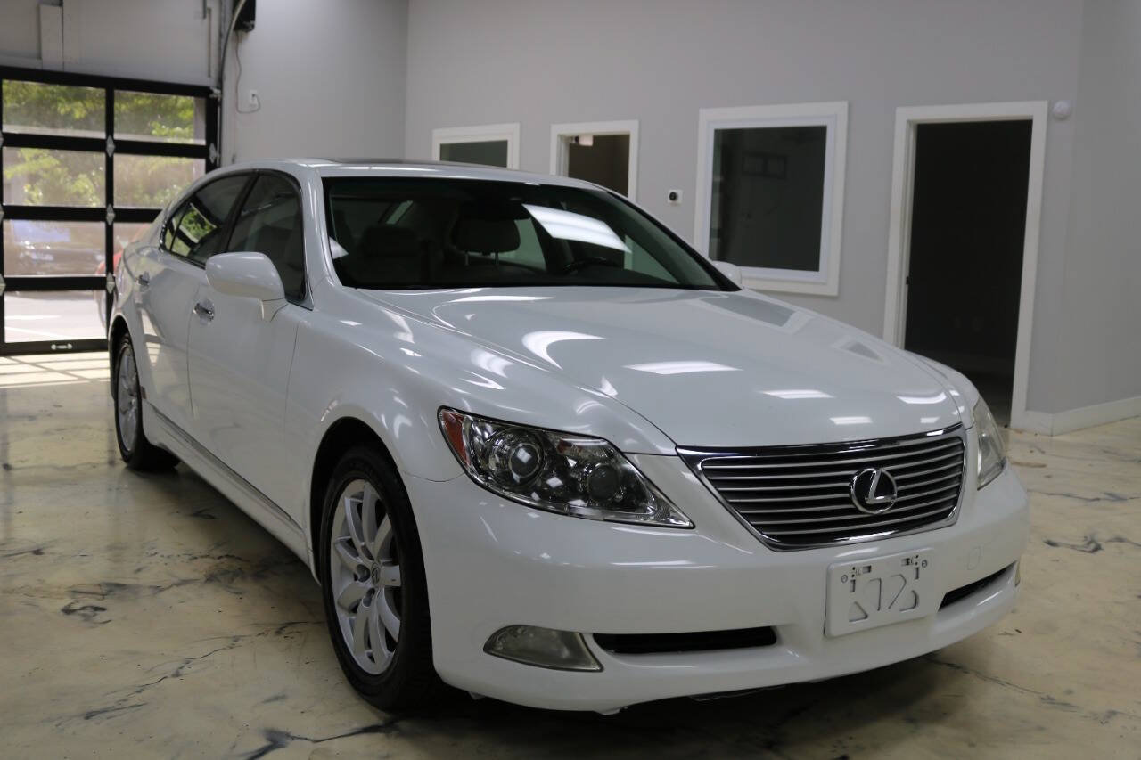 Used 2008 Lexus LS 460 L RWD image 3