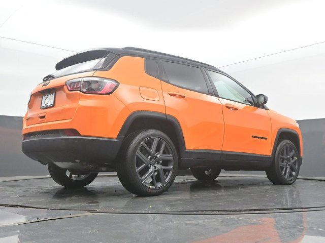 New 2026 Jeep Compass Limited w/ Sun, Sound & Navigation Group AWD/4WD image 51