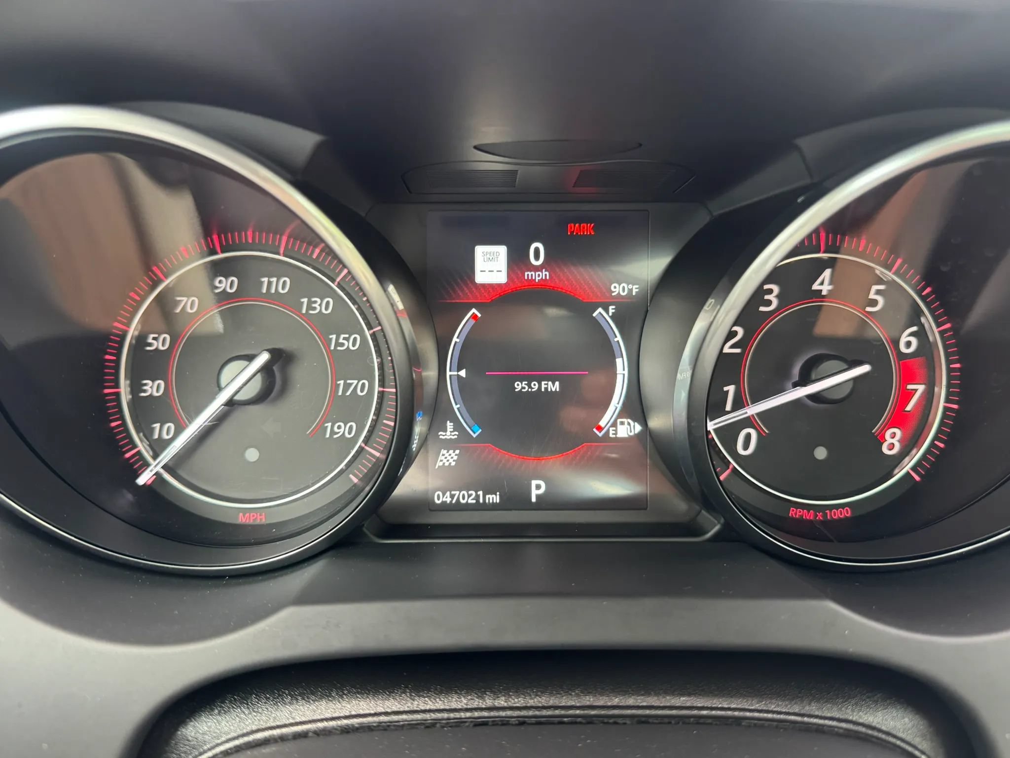 Used 2018 Jaguar F-TYPE Coupe RWD image 25