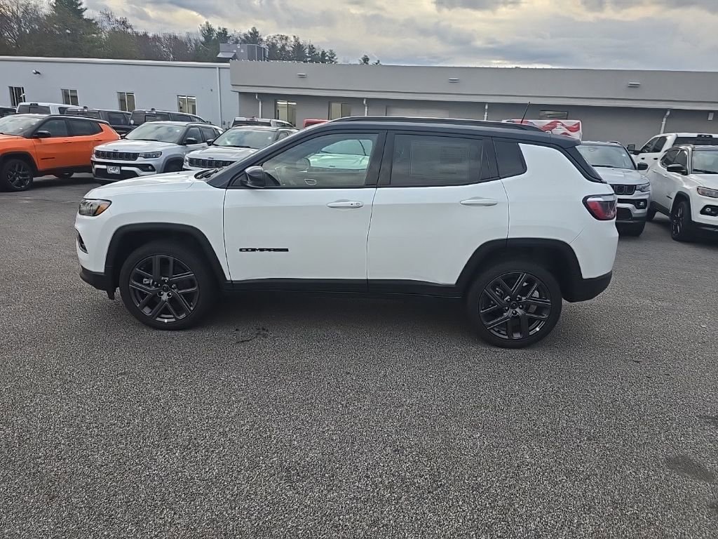 New 2026 Jeep Compass Limited image 4