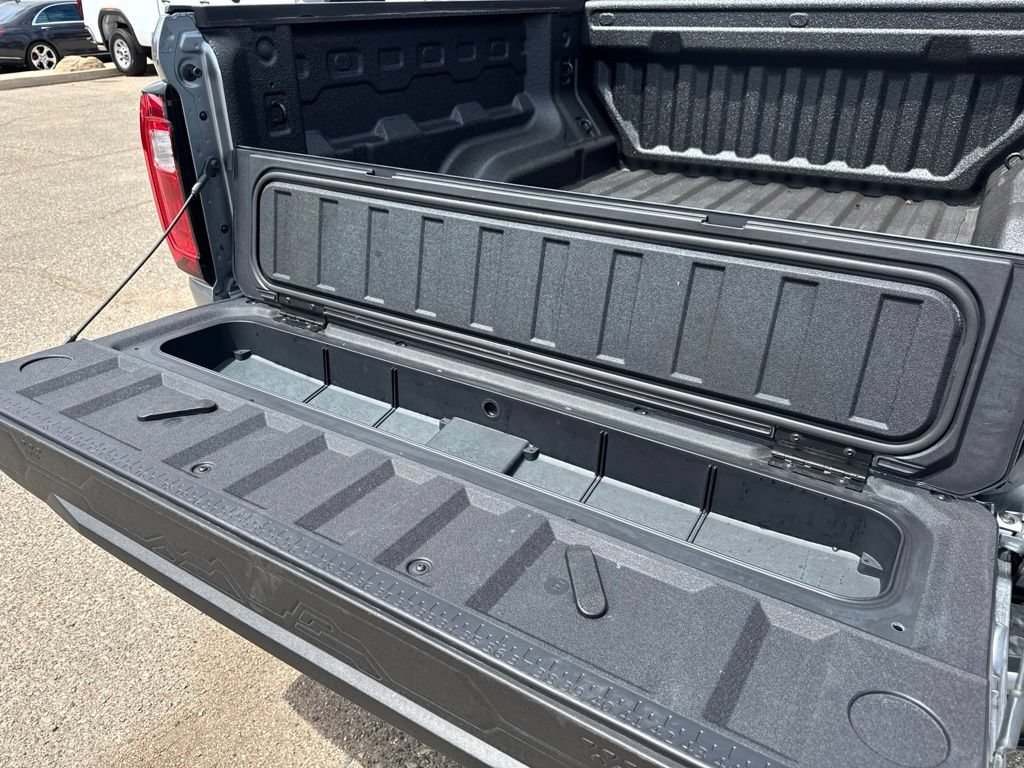 Used 2024 GMC Canyon AT4 w/ LPO, Skid Plate Package AWD/4WD image 22