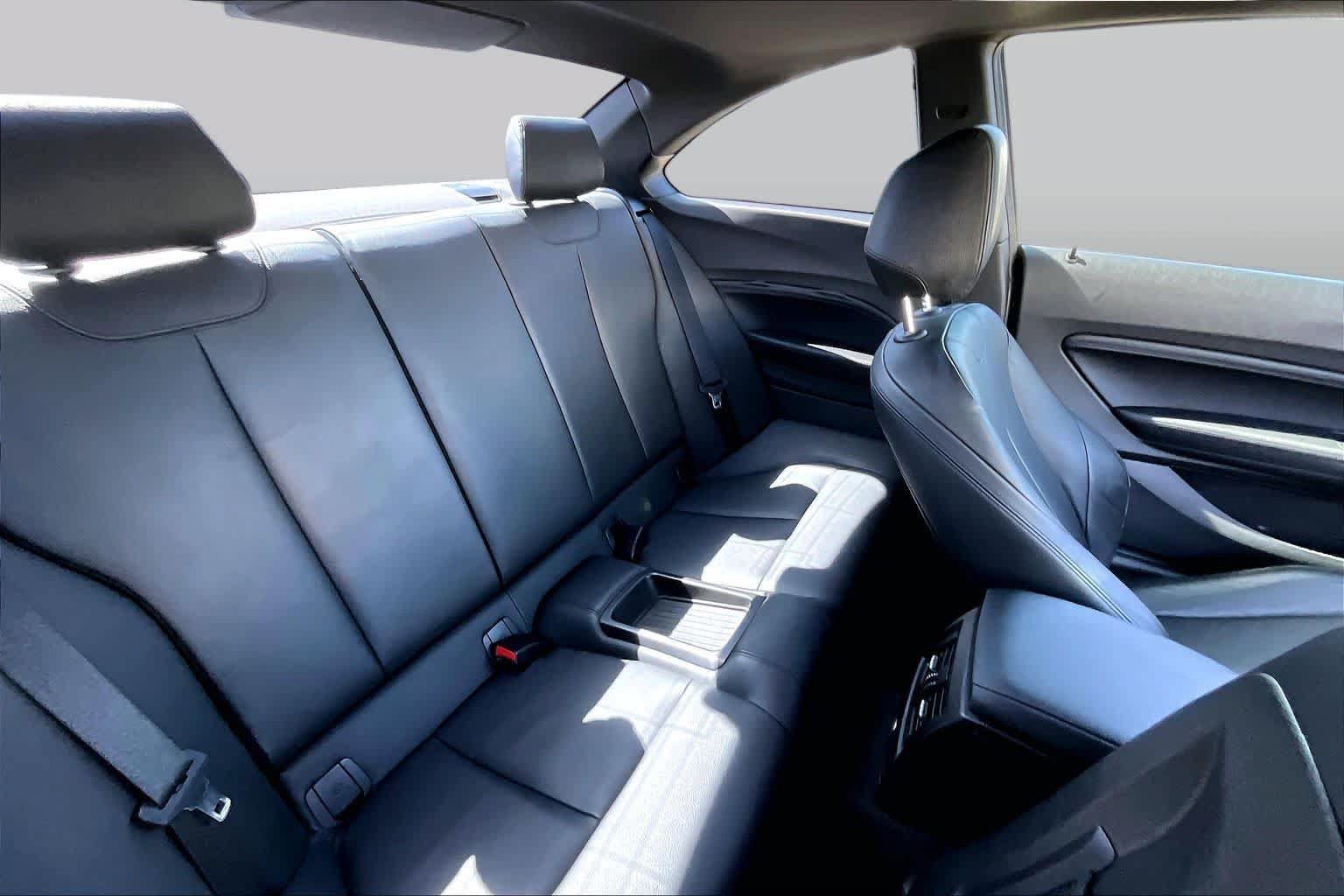 Used 2015 BMW M235i Coupe RWD image 20