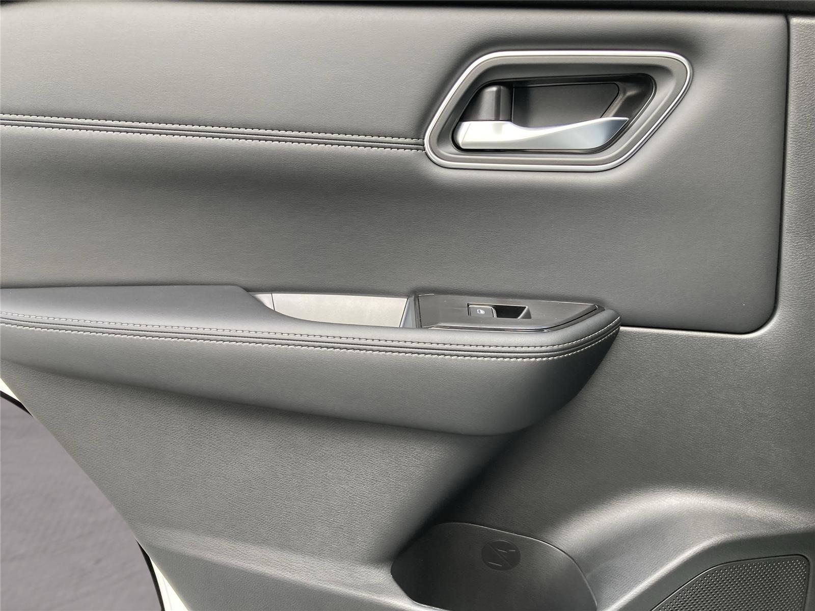 New 2026 Nissan Rogue Platinum w/ Platinum Premium Package image 30