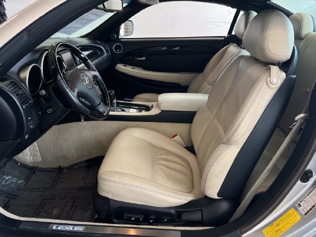Used 2009 Lexus SC 430 Convertible RWD image 25