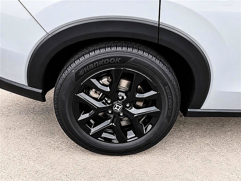 Used 2024 Honda HR-V Sport image 8