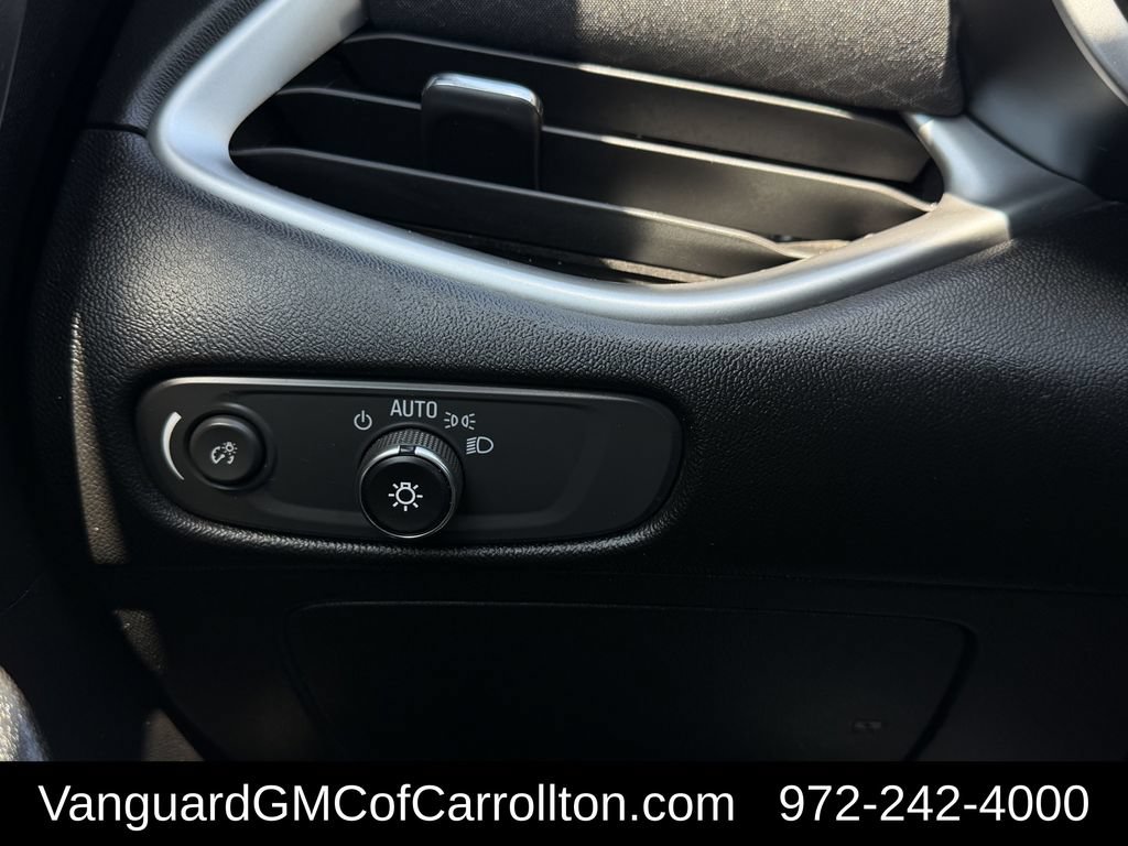 Used 2024 Chevrolet Malibu LT FWD image 23