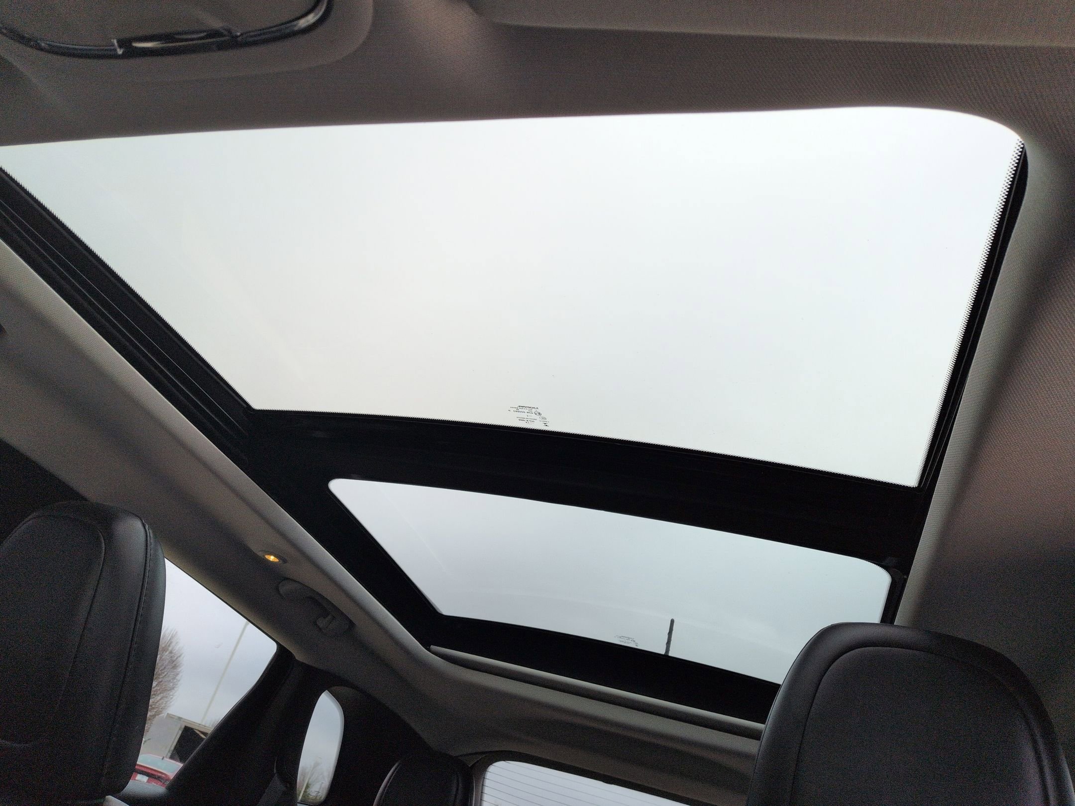 Used 2019 Jeep Cherokee Trailhawk w/ Comfort/Convenience Group image 26