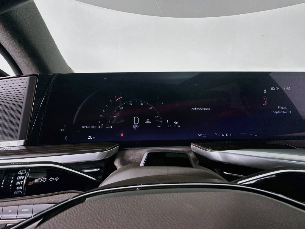 New 2026 Cadillac Escalade Luxury w/ LPO, Radiant Package AWD/4WD image 14