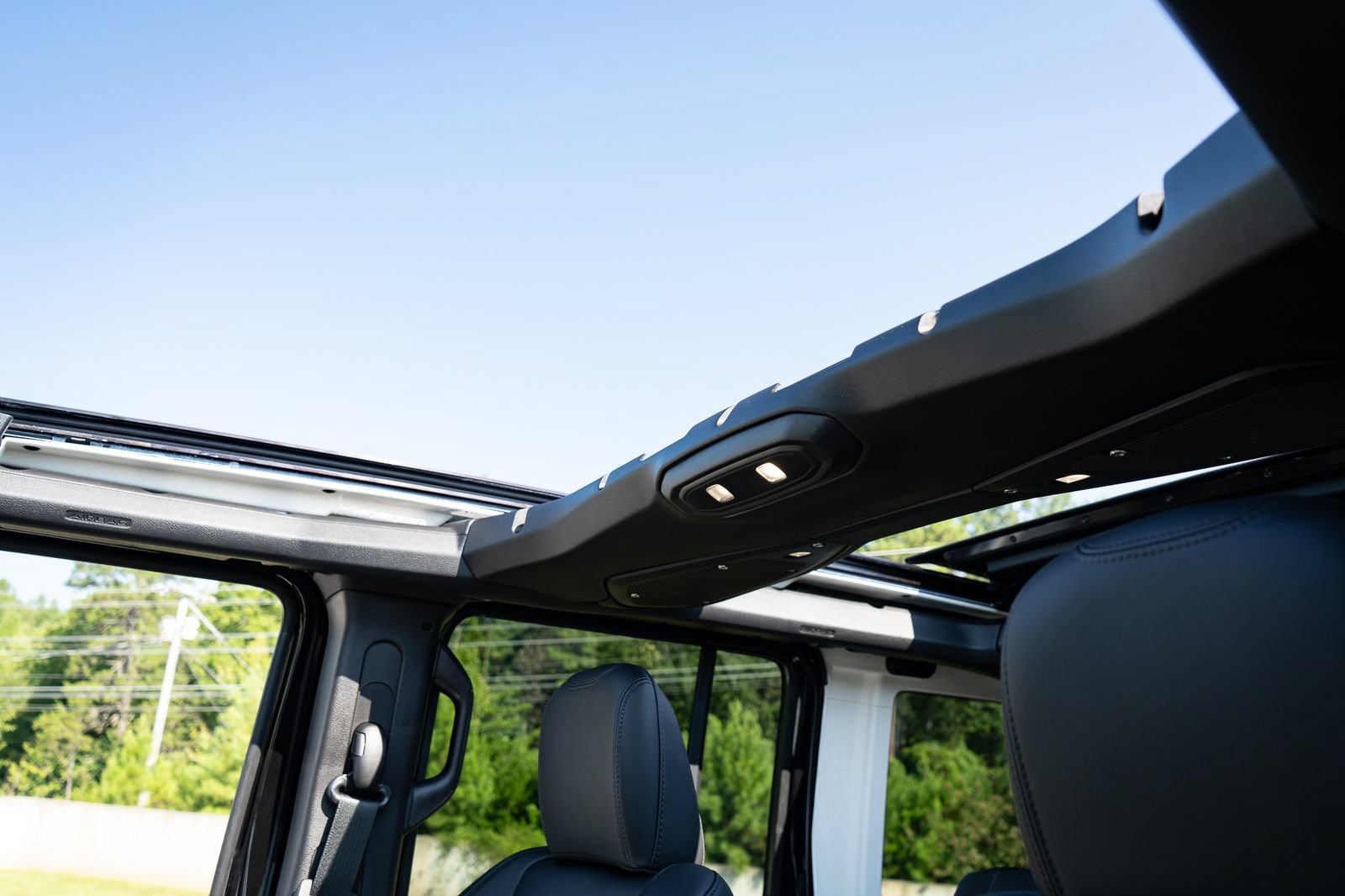 New 2027 Jeep Wrangler Unlimited Rubicon AWD/4WD image 30