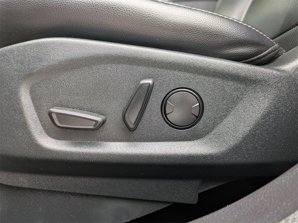 Used 2019 Ford Explorer Limited w/ Ford Safe & Smart Package image 22