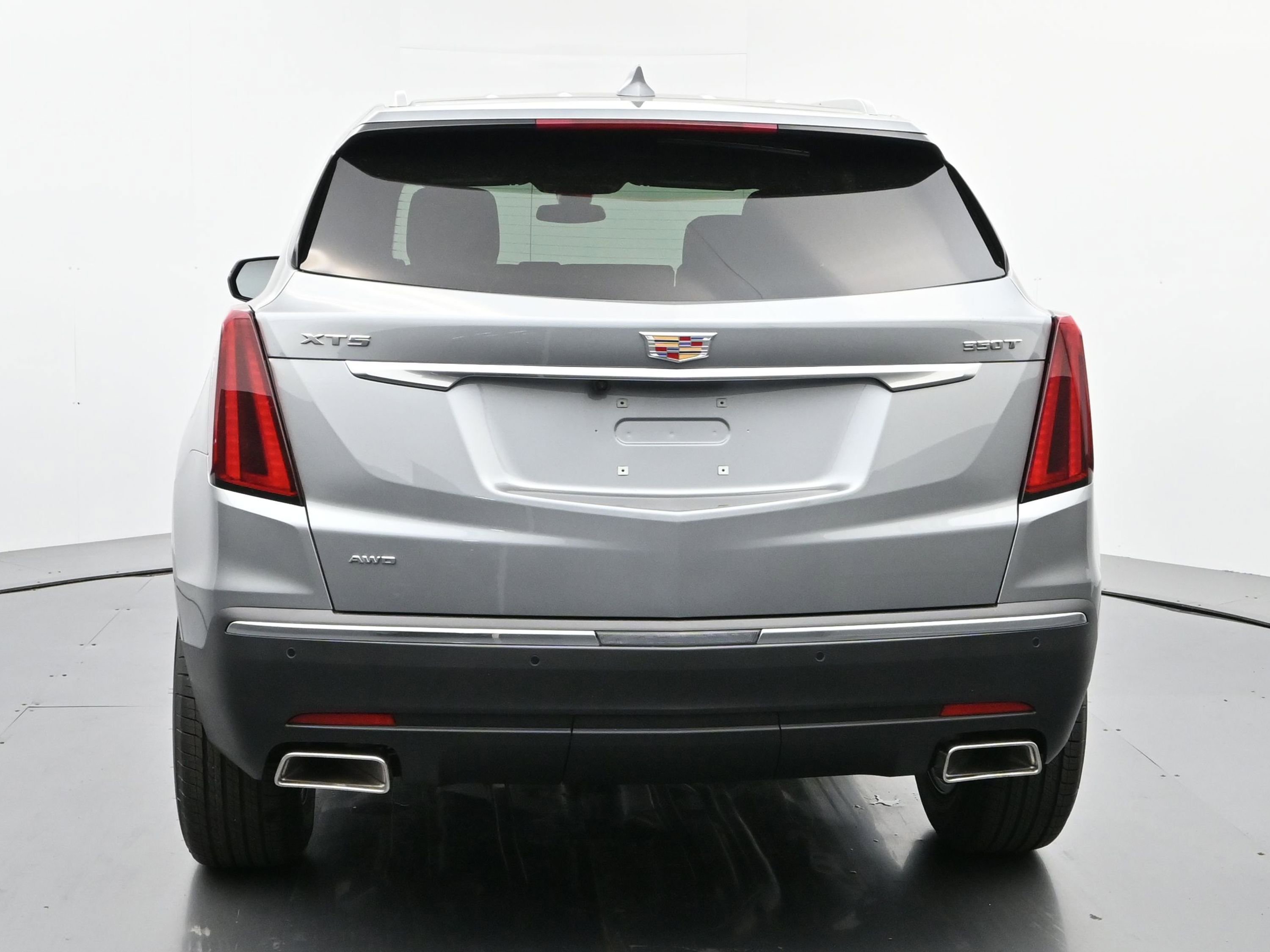 New 2025 Cadillac XT5 Luxury AWD/4WD image 4