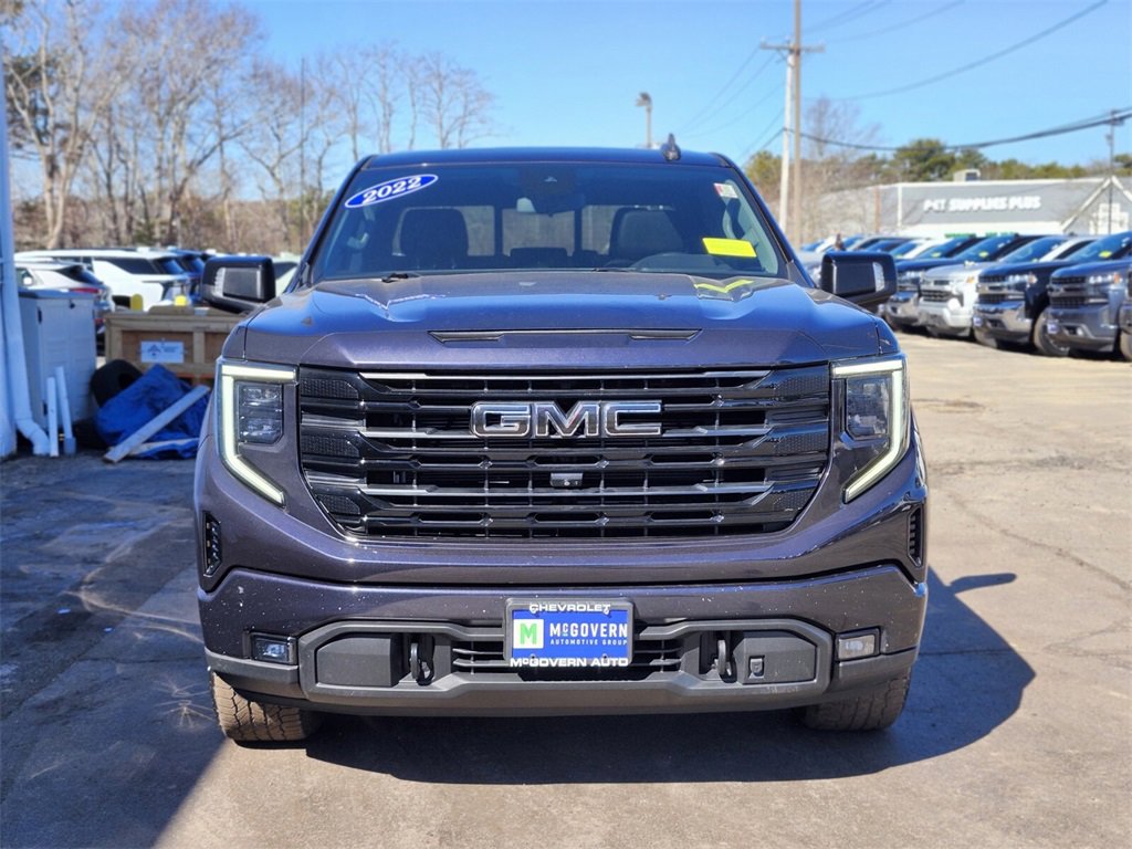 Used 2022 GMC Sierra 1500 Elevation w/ Elevation Premium Package image 8