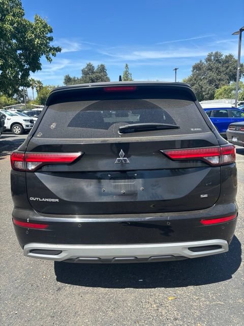 Used 2024 Mitsubishi Outlander SE AWD/4WD image 4