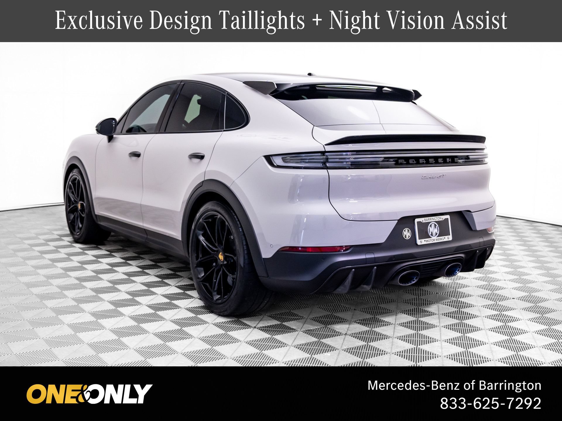 Used 2024 Porsche Cayenne Turbo GT AWD/4WD image 3