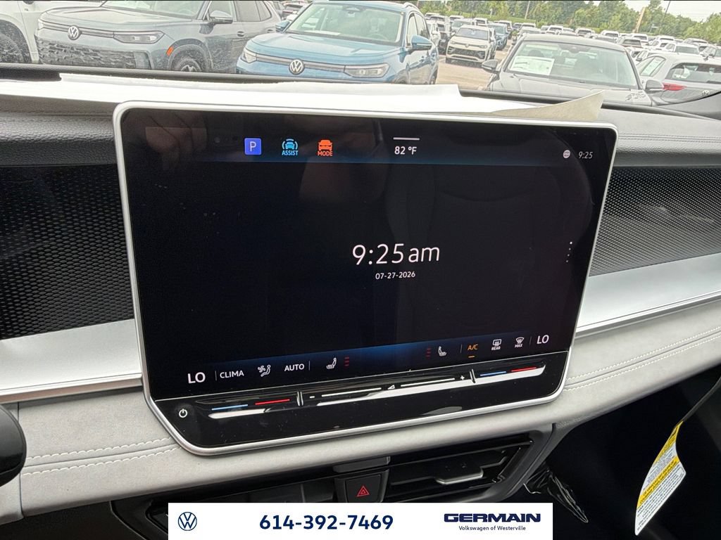 New 2026 Volkswagen Tiguan SE R-Line AWD/4WD image 24