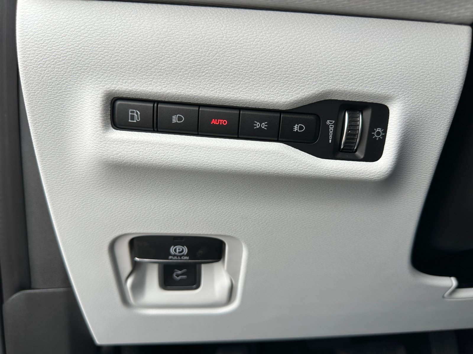 New 2026 Jeep Cherokee Overland AWD/4WD image 24