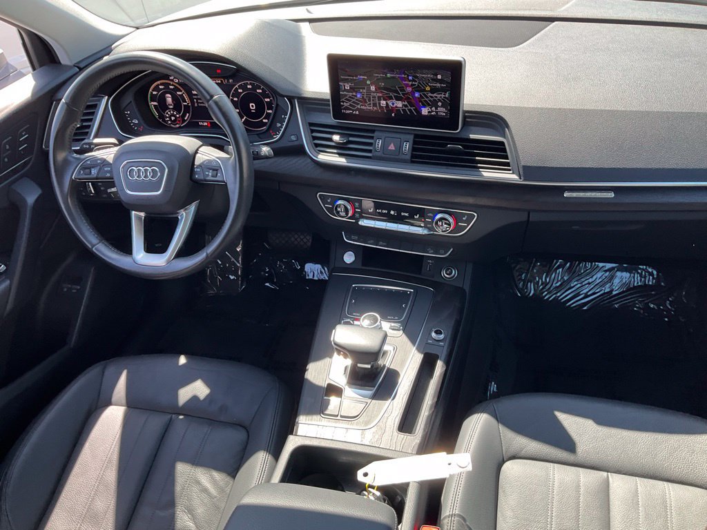 Used 2020 Audi Q5 e Premium w/ Convenience Package AWD/4WD image 56
