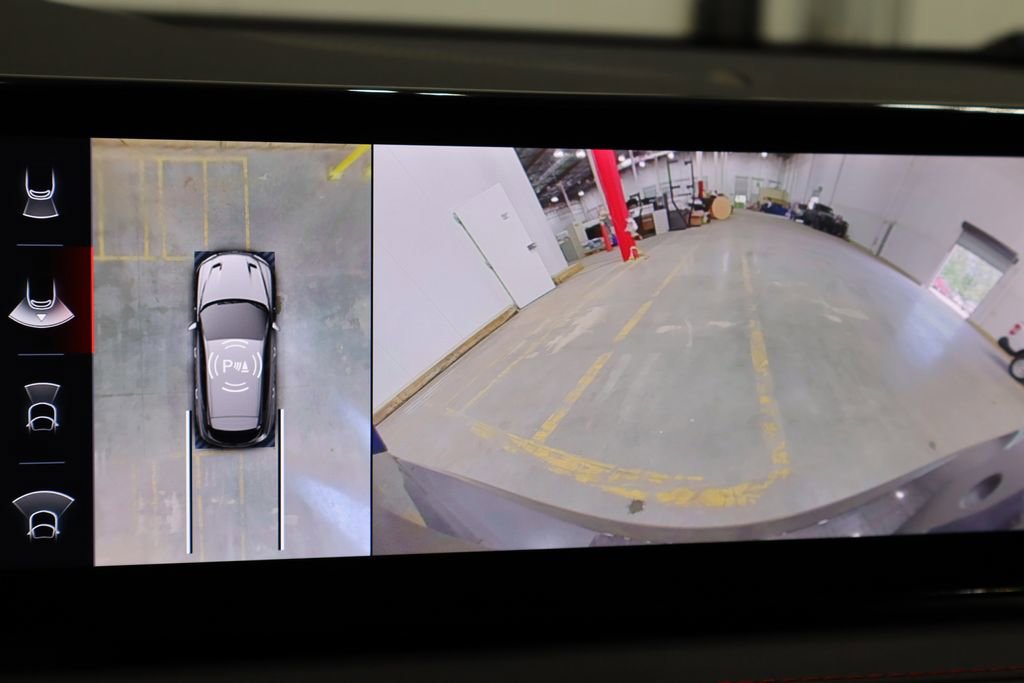 Used 2024 Dodge Hornet R/T image 8