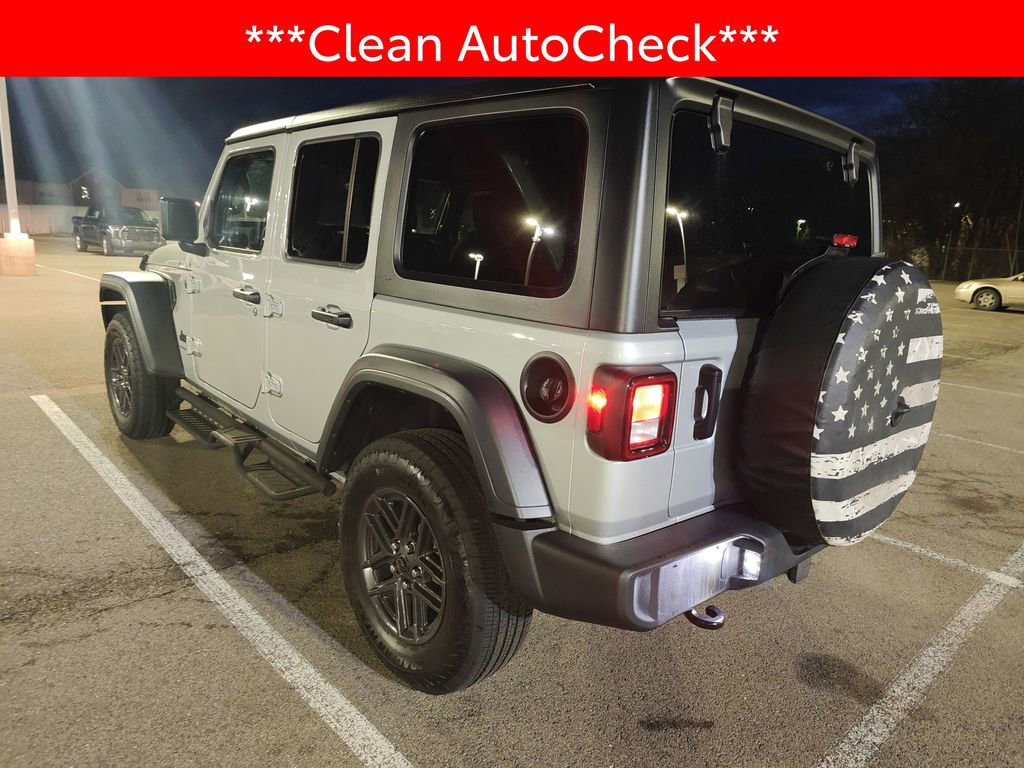 Used 2024 Jeep Wrangler Sport S image 4