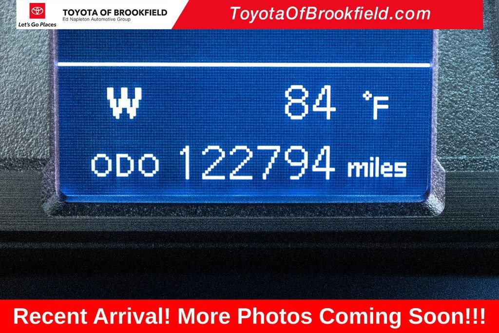 Used 2018 Toyota 4Runner TRD Off-Road Premium AWD/4WD image 16