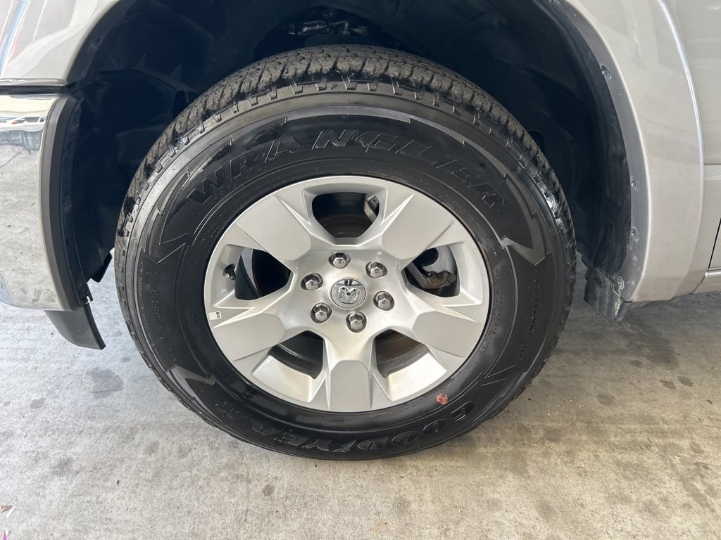 Certified 2025 RAM 1500 Big Horn AWD/4WD image 13