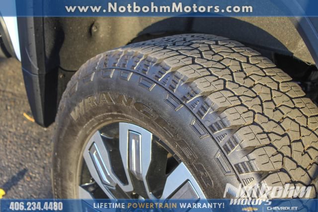 Used 2024 GMC Sierra 3500 Denali w/ Denali Reserve Package AWD/4WD image 13