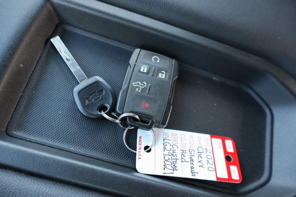 Used 2020 Chevrolet Silverado 1500 Custom w/ Custom Value Package image 29