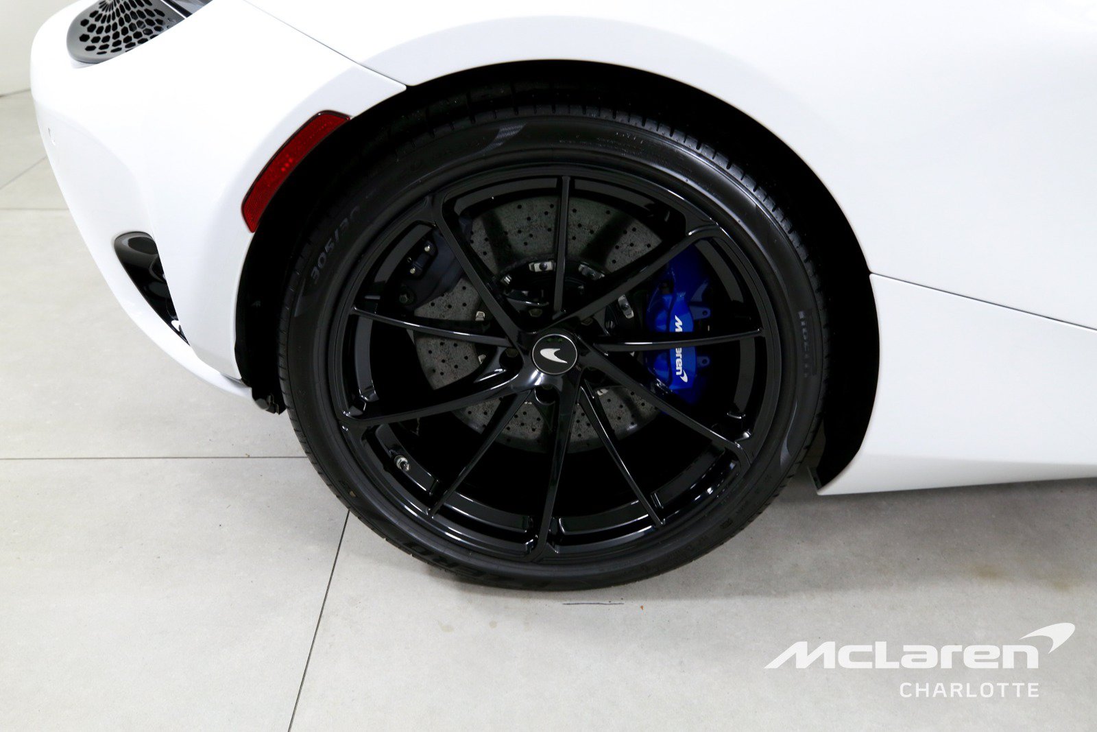 New 2026 McLaren 750S Spider RWD image 26