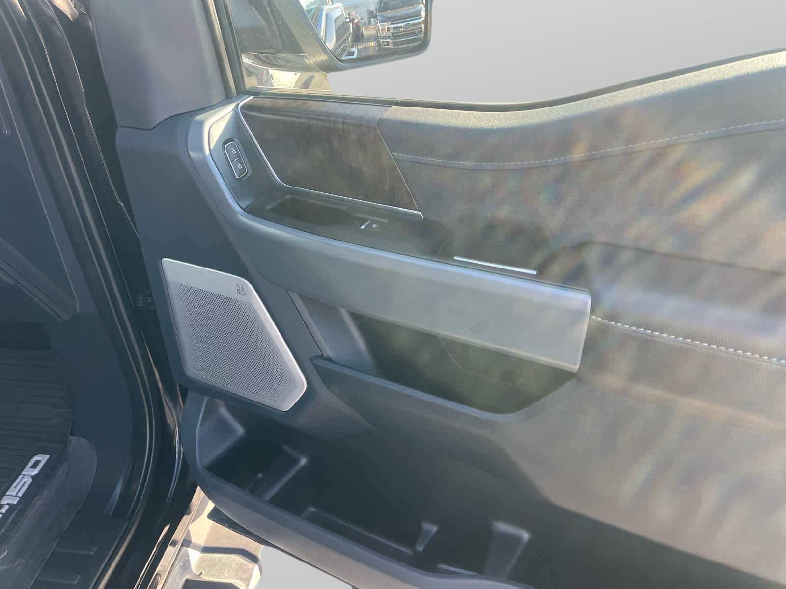 Used 2022 Ford F150 Lariat w/ Equipment Group 502A High image 21