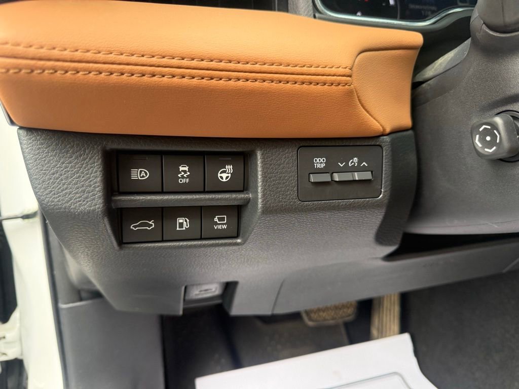 Used 2019 Toyota Avalon Limited w/ Advanced Safety Package image 15