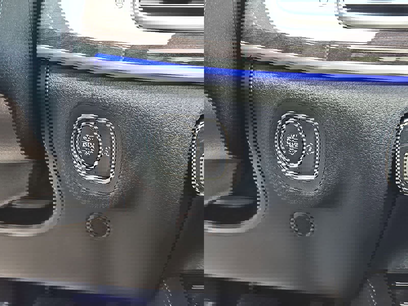 Used 2024 Mercedes-Benz GLS 450 4MATIC image 40