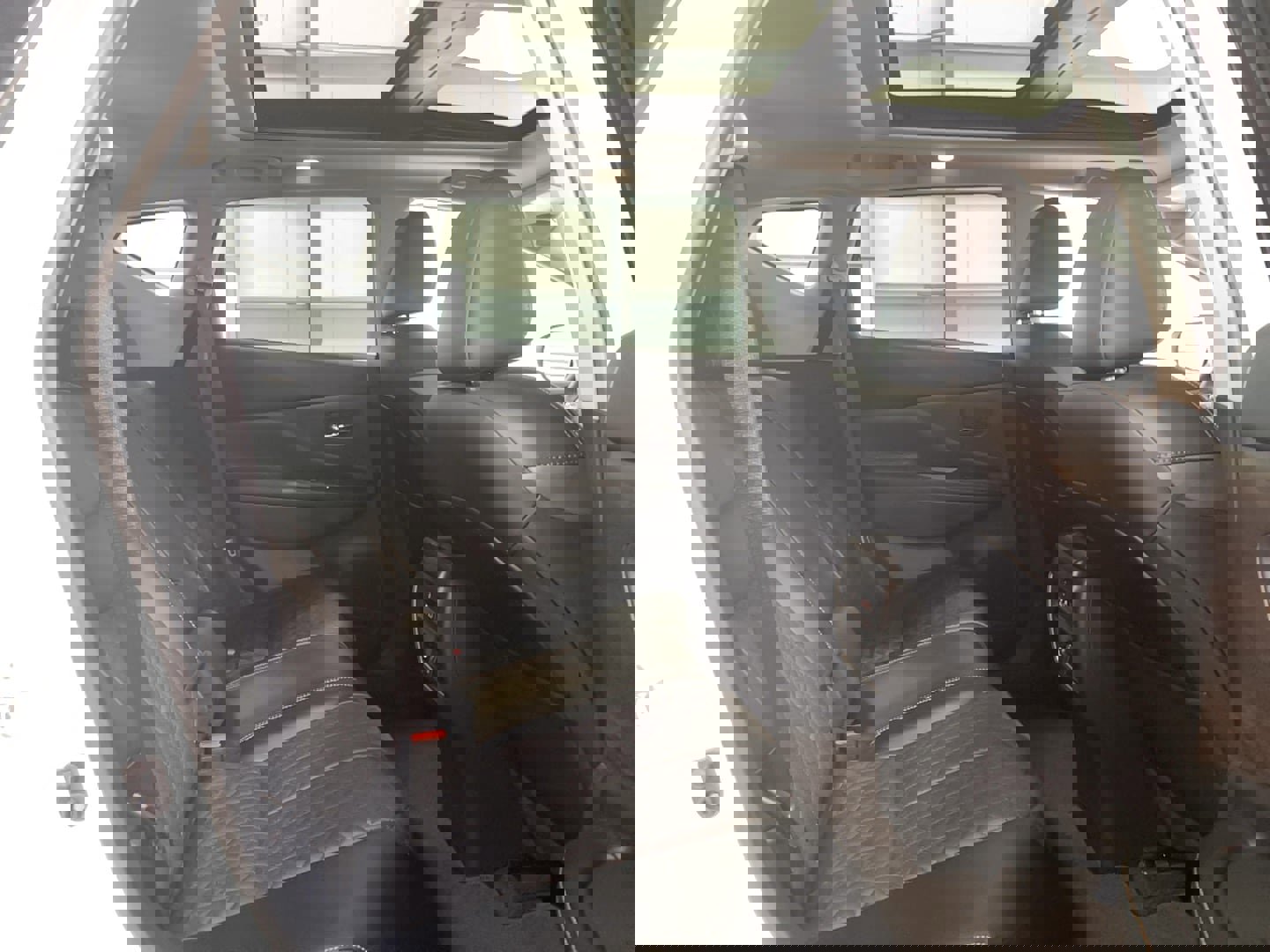 Used 2024 Nissan Murano Platinum w/ Cargo Package image 24