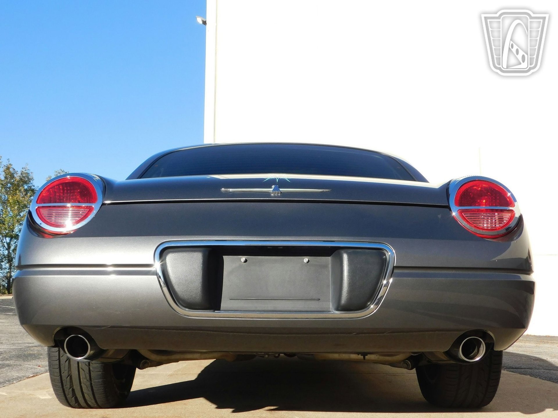 Used 2003 Ford Thunderbird image 21