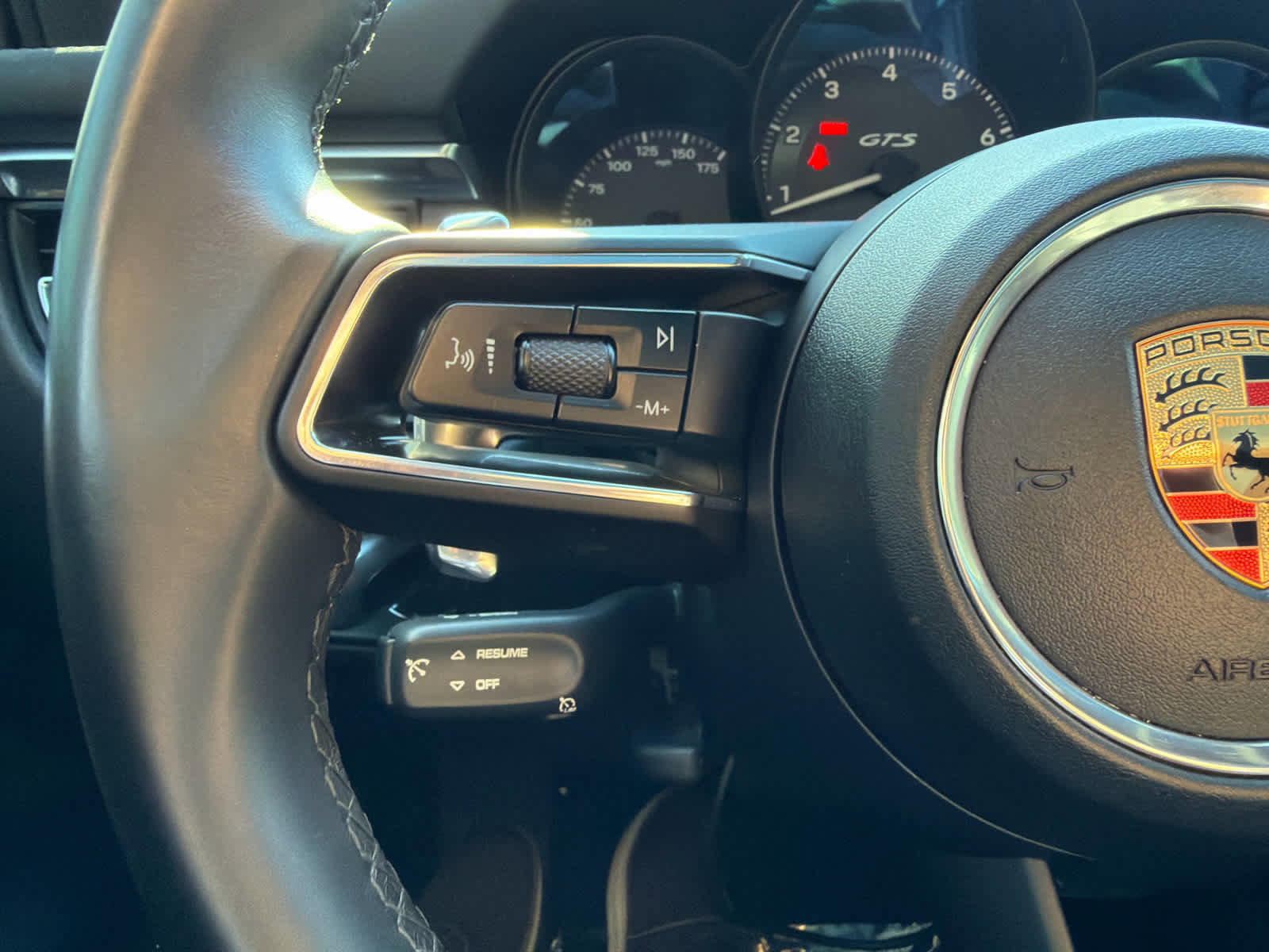 Used 2022 Porsche Macan GTS image 15