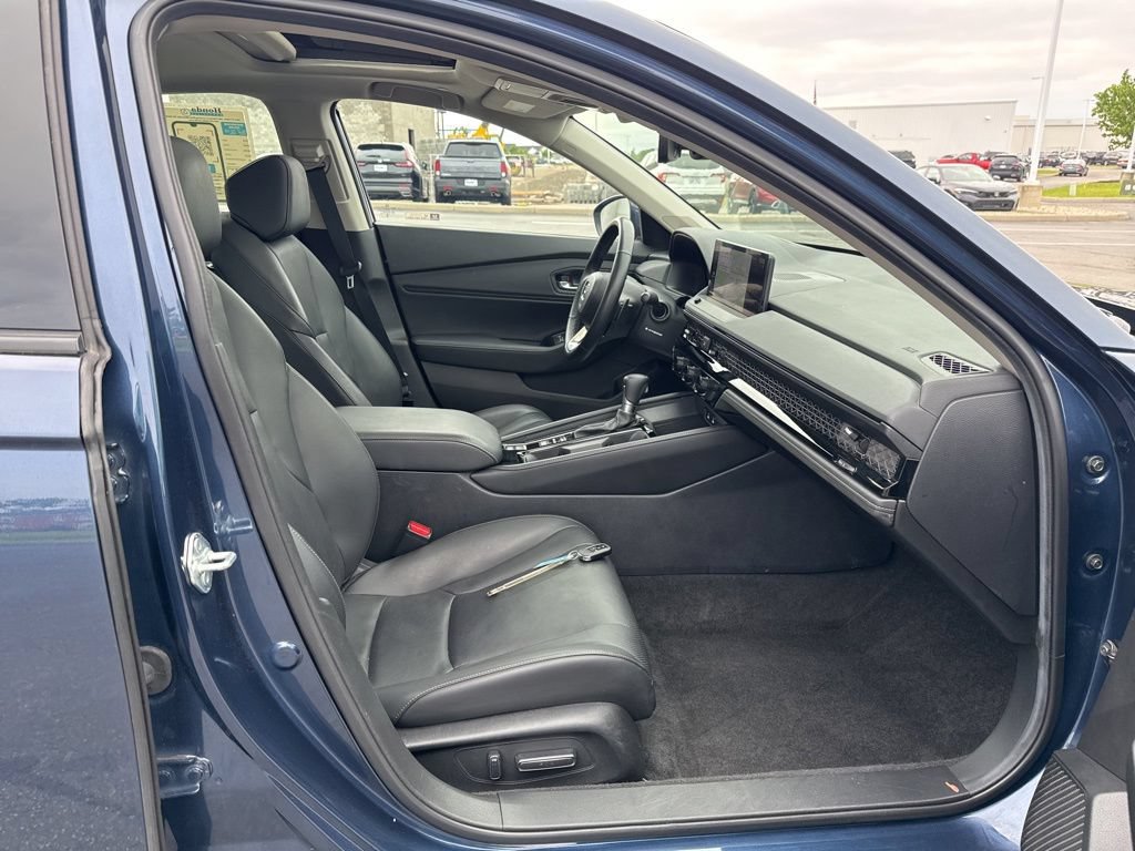 Used 2023 Honda Accord Touring image 39