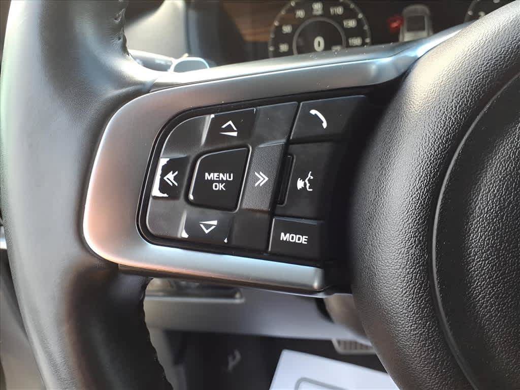 Used 2020 Jaguar F-PACE Checkered Flag AWD/4WD image 24