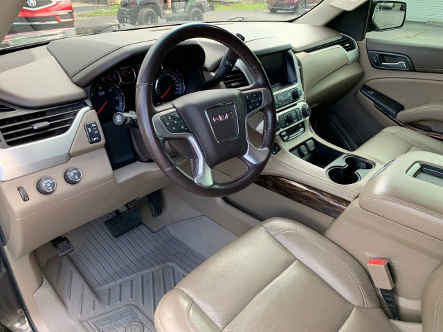Used 2020 GMC Yukon SLT w/ Open Road Package AWD/4WD image 8