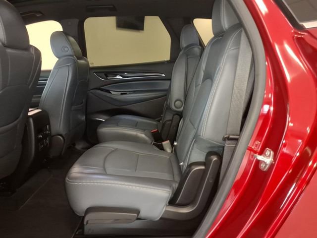 Used 2024 Buick Enclave Essence w/ Experience Buick Package FWD image 9