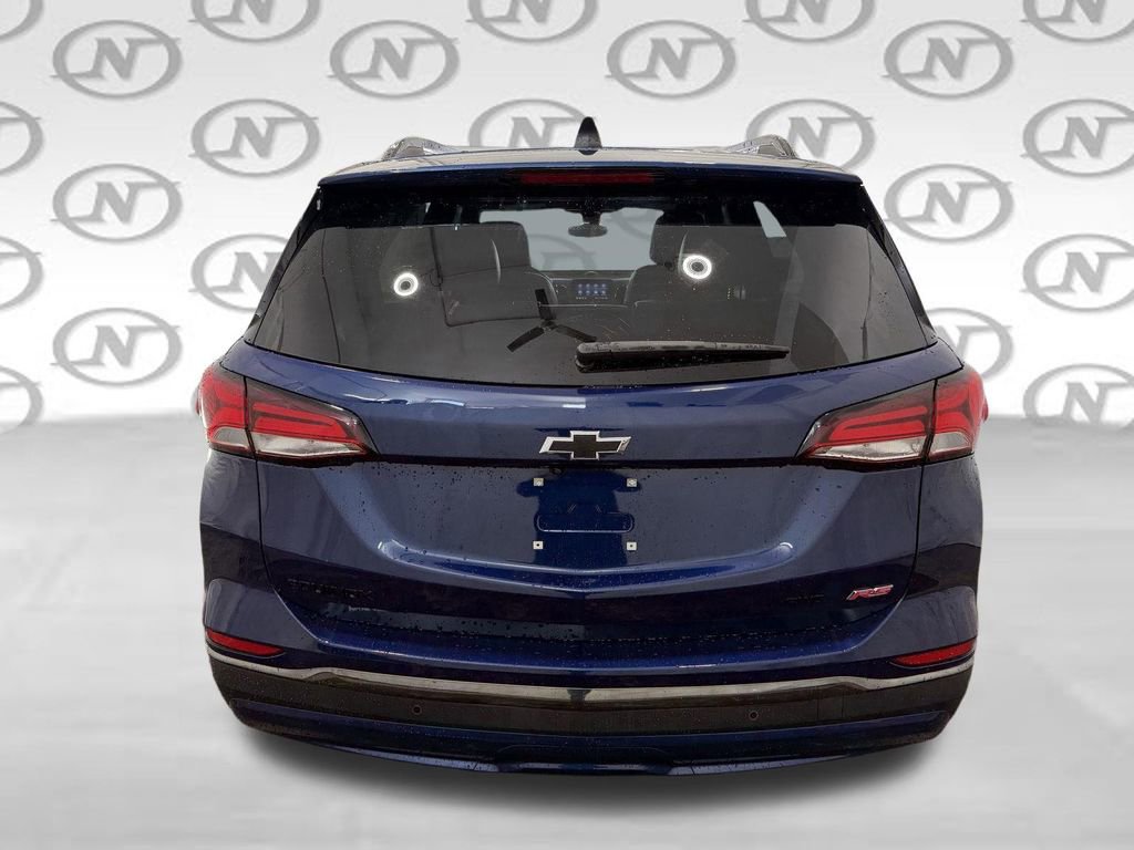 Used 2023 Chevrolet Equinox RS AWD/4WD image 10