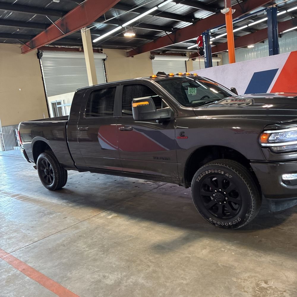 Used 2024 RAM 2500 Laramie w/ Night Edition image 8