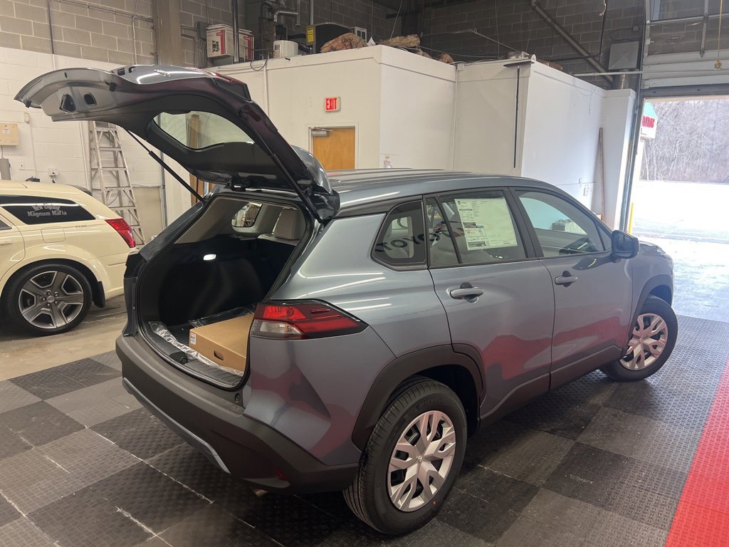 New 2026 Toyota Corolla Cross L image 9