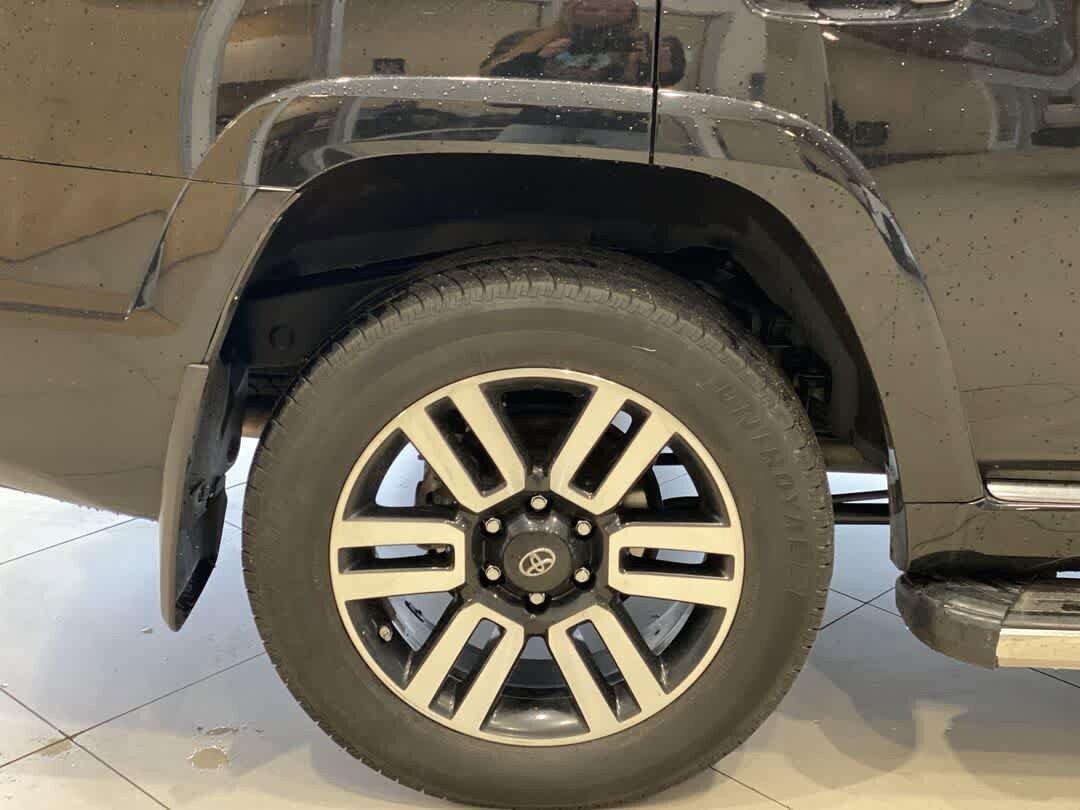 Used 2017 Toyota 4Runner Limited AWD/4WD image 13