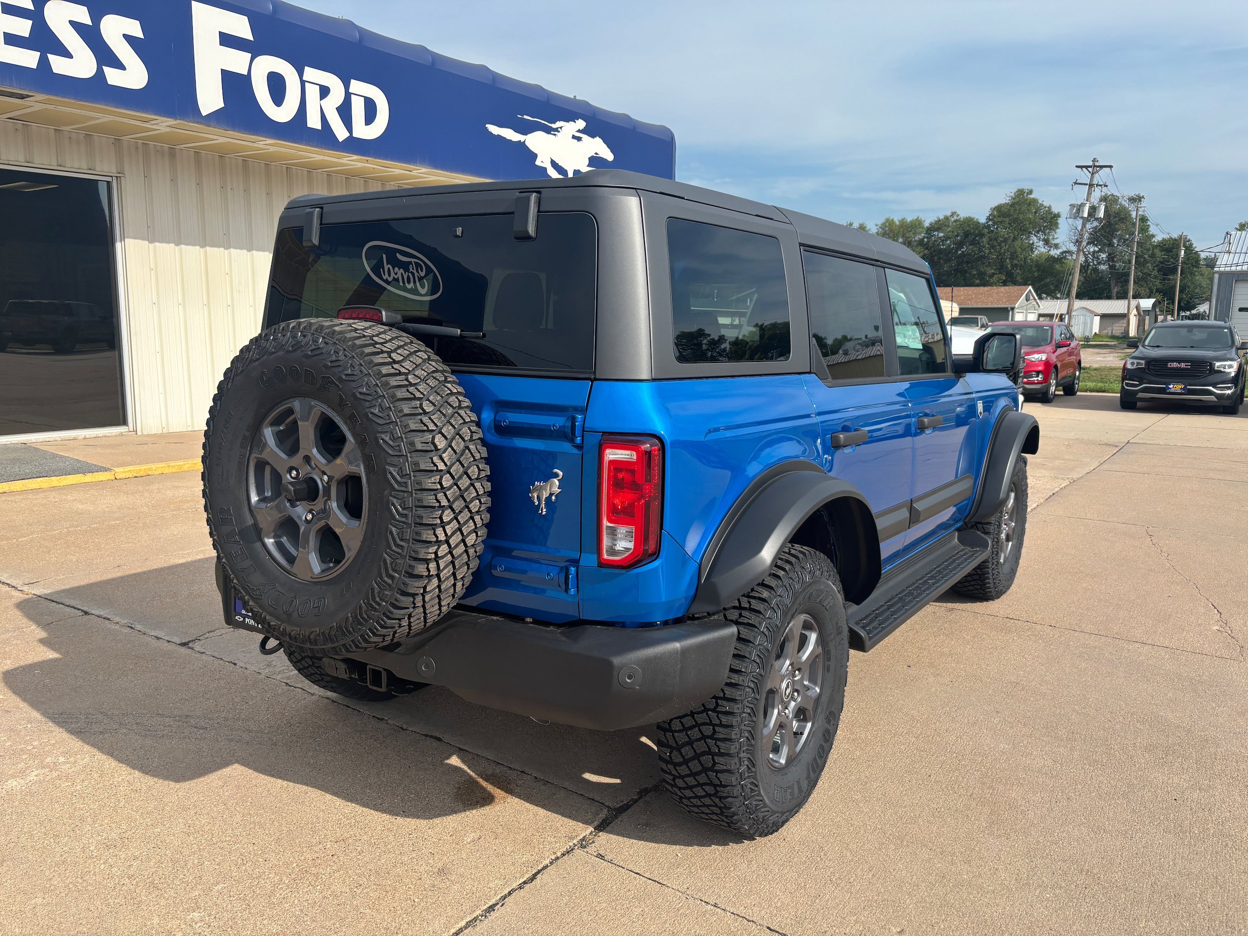 New 2026 Ford Bronco Big Bend AWD/4WD image 3