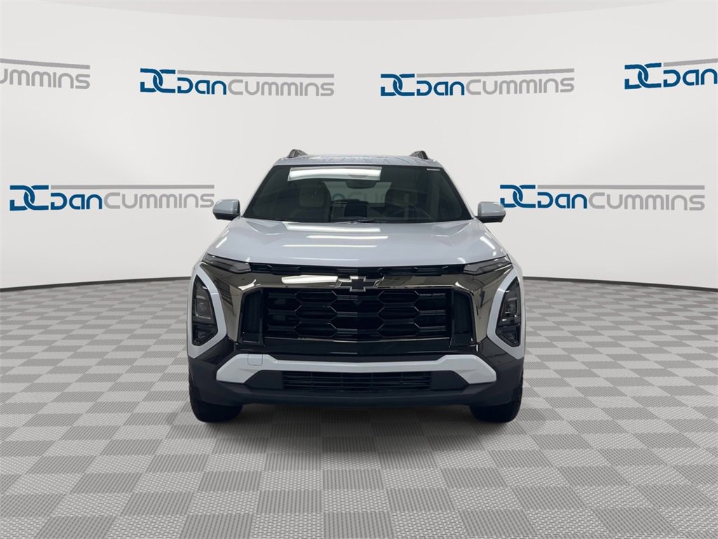 New 2026 Chevrolet Equinox ACTIV w/ Safety and Technology Package image 3