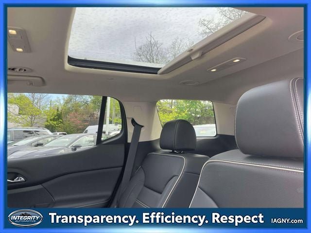 Used 2023 GMC Acadia Denali w/ Denali Technology Package AWD/4WD image 13