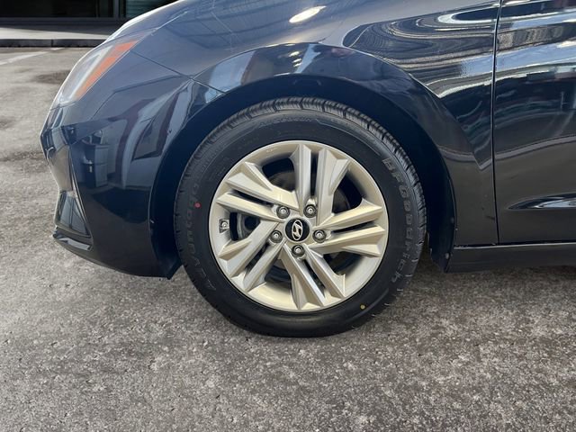 Used 2019 Hyundai Elantra Value Edition w/ Cargo Package FWD image 12