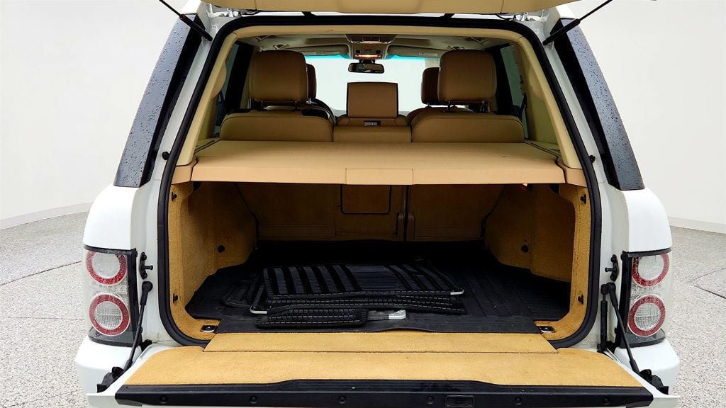 Used 2012 Land Rover Range Rover HSE AWD/4WD image 23