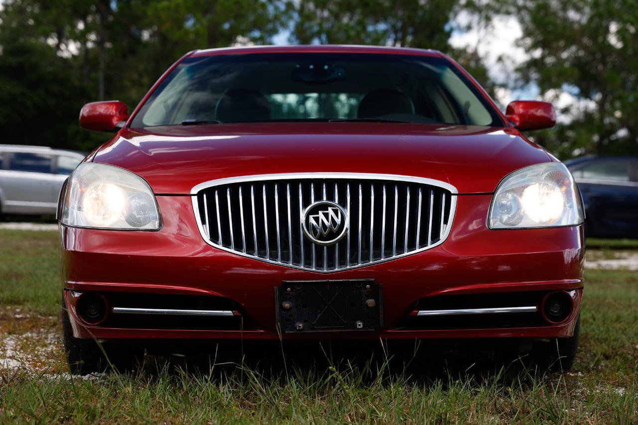 Used 2011 Buick Lucerne CXL FWD image 17