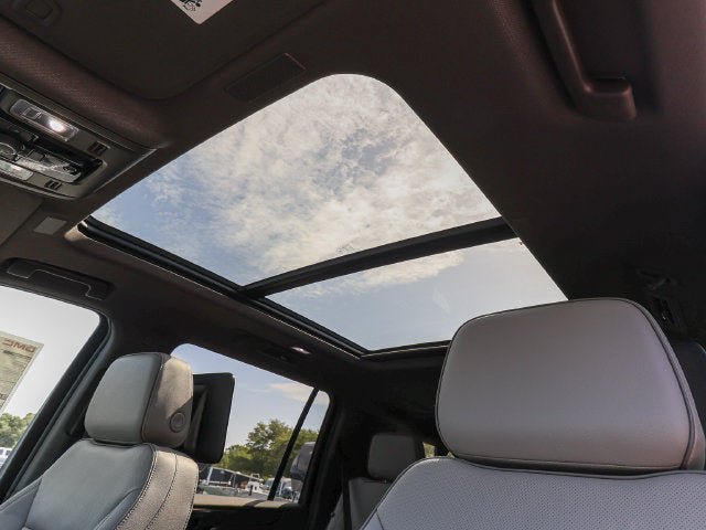 New 2026 GMC Yukon XL Elevation w/ Elevation Premium Package RWD image 23