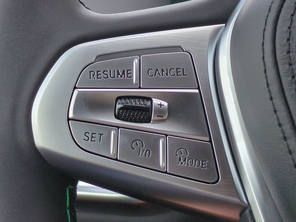 New 2026 BMW ALPINA XB7 AWD/4WD image 25